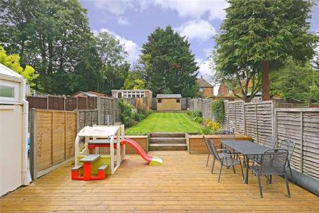 Watling Street, Radlett, Hertfordshire, WD7 - Photo 5