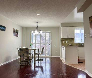 For Lease - 65 Warren Bradley Street, Markham, Ontario - Photo 2