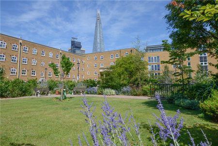 Leathermarket Court, London, SE1 3HS - Photo 4