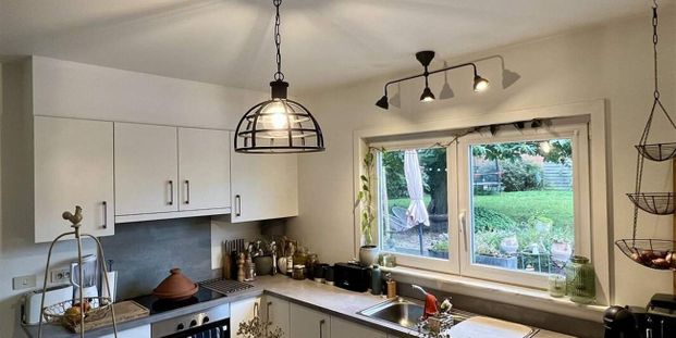 Woning te huur in Ronse voor € 1.200 met 4 slaapkamers - Photo 1