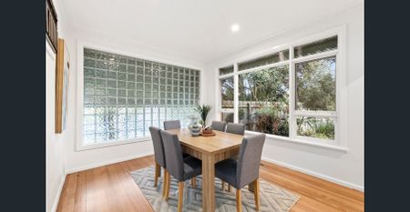 Private Single-Level Retreat with Lush Garden Surrounds - Photo 2