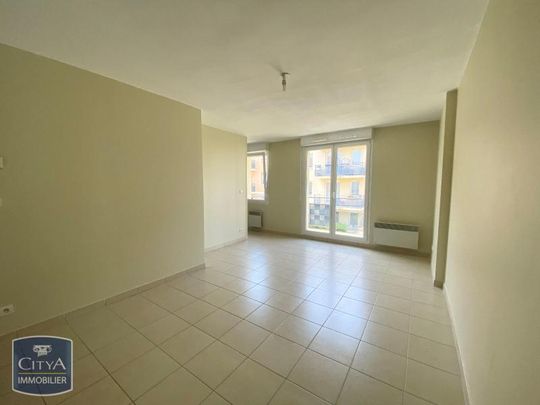 Location Appartement 1 pièce 29m² ANNONAY 07100 - Photo 1