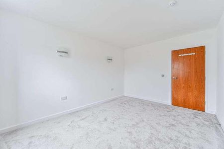 Hopton Road, Woolwich, SE18 - Photo 4