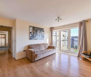 King George Crescent, Ha, Wembley, HA0 - Photo 2