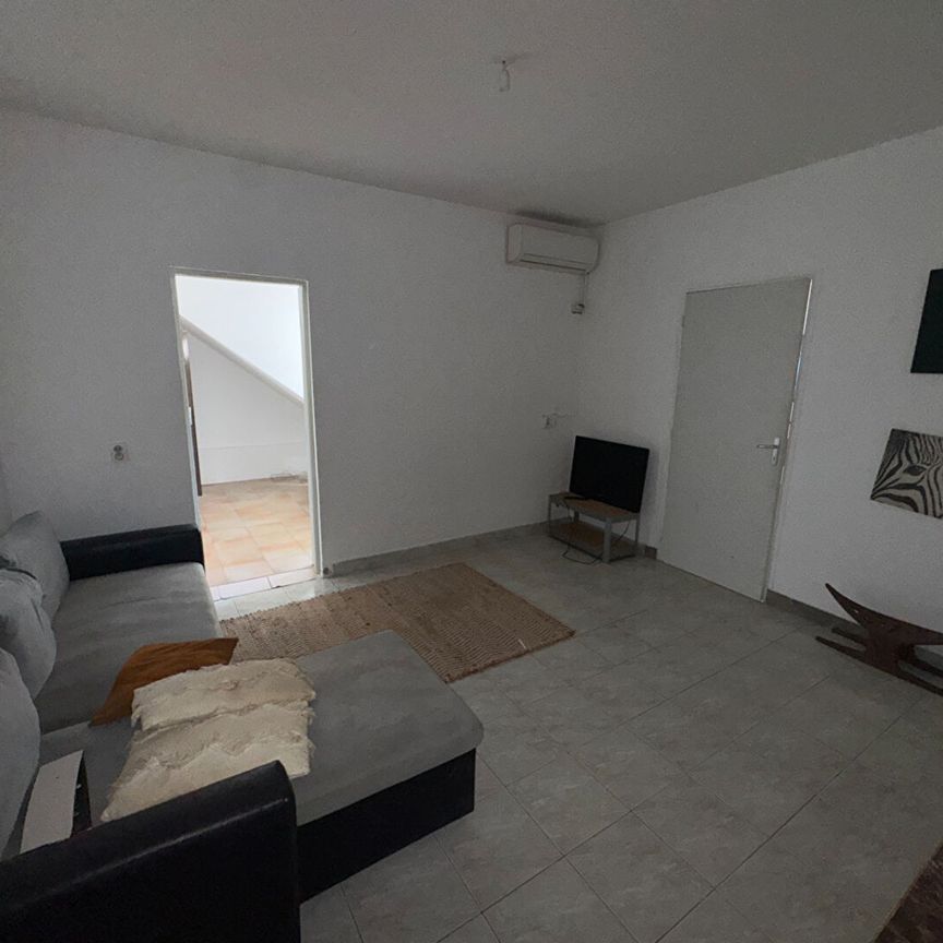 Location appartement 3 pièces, 65.00m², Cayenne - Photo 1