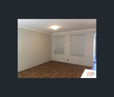 6/23 George Street, Gosnells, WA 6110 - Photo 3