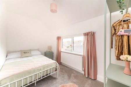 4 Bed Detached House, College Road, LS27 - Photo 4