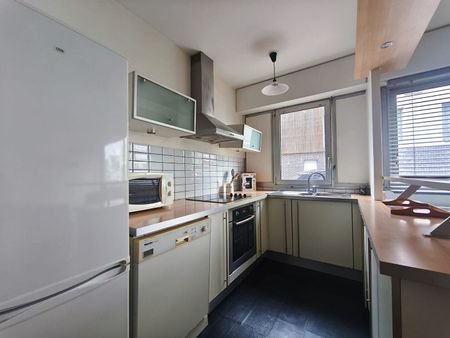 Appartement T2 49 m2 + parking - Résidence sécurisée - Croisé Laroche - Photo 4