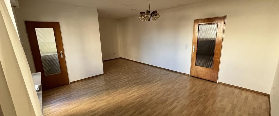 Ruhige nette 1- Zimmer Wohnung mit Küche und Bad in Hanau Kesselstadt - Foto 1