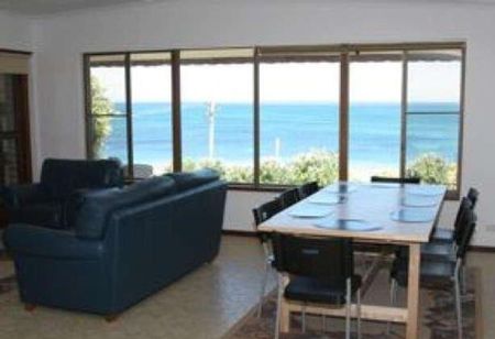 BEAUTIFUL BEACHSIDE ESCAPE - Photo 5