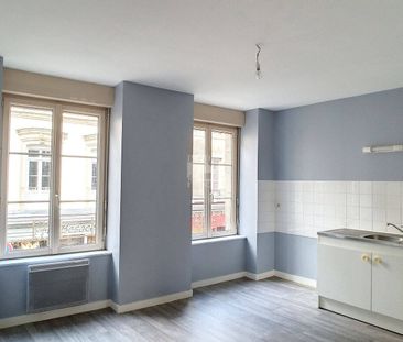 Location appartement 4 pièces 64.15 m² à Mayenne (53100) - Photo 1