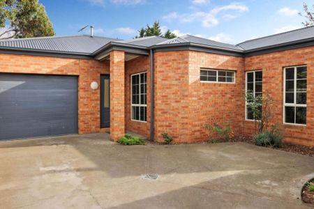 8A Melton Close, Werribee. - Photo 2