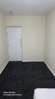 House share to rent - Photo 1