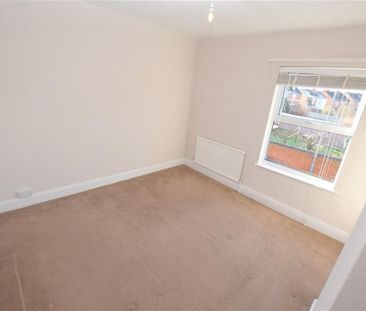 2 BED End of terrace house To rent - Photo 3