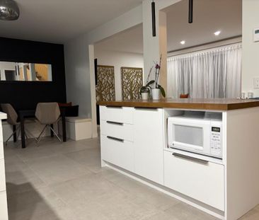 Maison rénovée avec cour - Photo 4