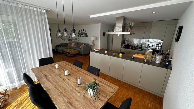 4½ Zimmer-Wohnung in Stäfa (ZH), möbliert, auf Zeit - Photo 1