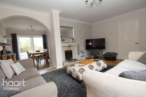3 bedroom detached house to rent - Photo 1