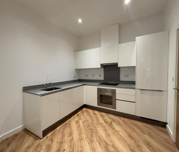 2 bedroom apartment to rent - Photo 5
