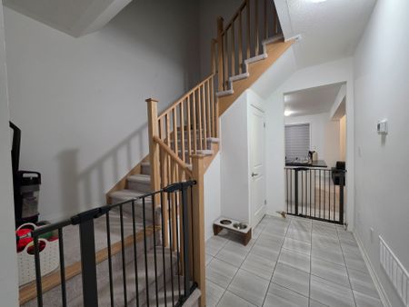 For Lease - 7441 BAYCREST Common Unit# 18, Niagara Falls, Ontario - Photo 5