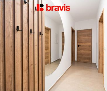 Pronájem domu 230 m2 - Fotografie 1