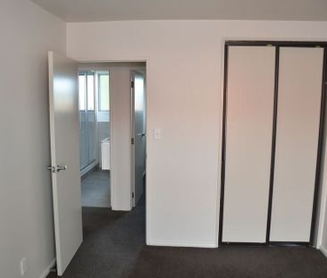Modern 2 Bedroom Unit in Papanui - Photo 3