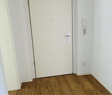 Modernisierte 2-Zimmer-Wohnung im Spessartring! - Foto 2