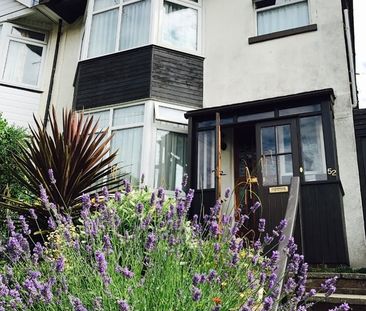 Room in a Shared House, Broadlands Road, SO17 - Photo 1
