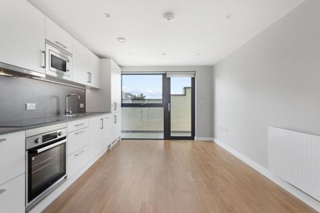 1 bedroom ground floor flat to rent - Photo 3