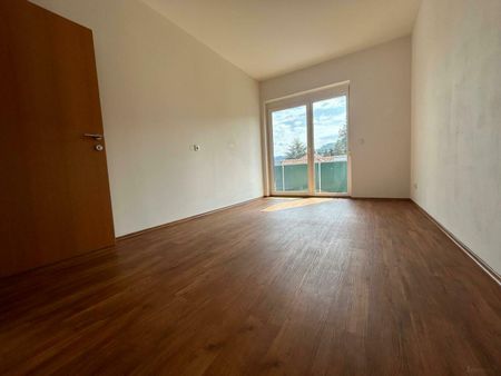 2-Zimmerwohnung in UKH-Nähe mit großem Südwestbalkon - Foto 3