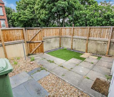 2 bedroom terraced house to rent - Photo 6