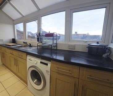 Long Oaks Avenue, Uplands, SWANSEA - Photo 6