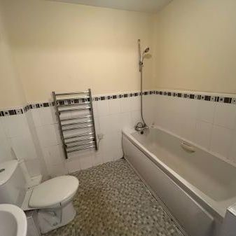 Roch Bank, Manchester, Blackley, M9 - Photo 1