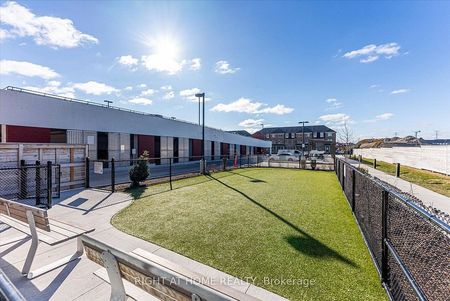 For Lease - 2550 Simcoe Street Unit# 1806, Oshawa, Ontario - Photo 2