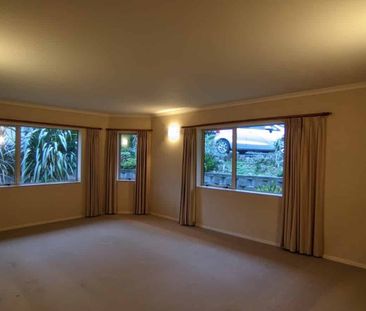 Spacious family home with great neighbourhood - Photo 3