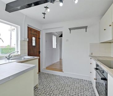 2 bedroom detached house to rent - Photo 3