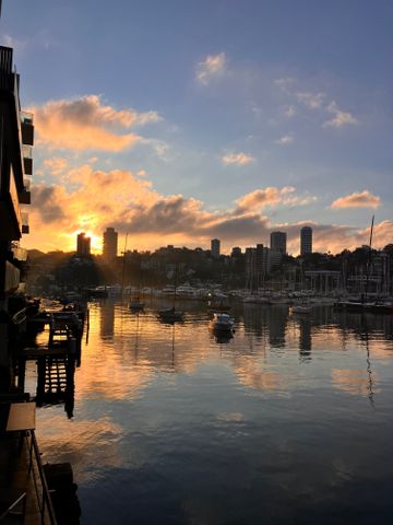 Elizabeth Bay - Photo 2