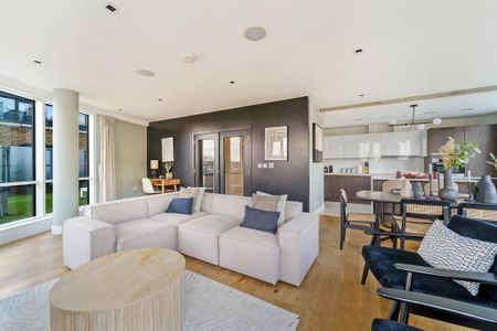 3 bedroom flat to rent - Photo 2