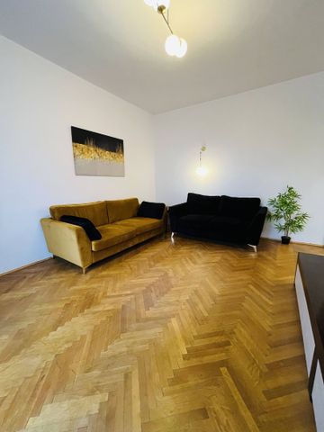 Apartament 4 Camere, Centrala Proprie , Metrou Universitate - Photo 3