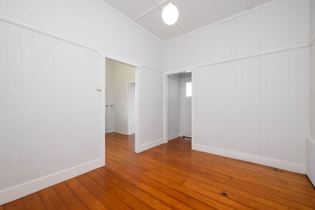 55 Ross Street, Woolloongabba. - Photo 4