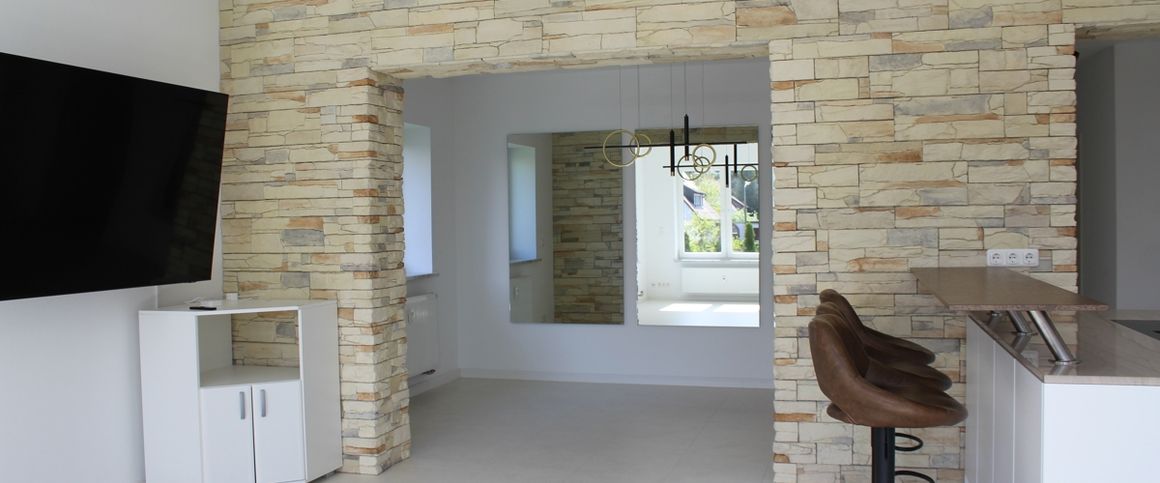 Ab sofort - Charmante 3-Zi.-Whg. mit großzügigem Garten in Nürnberg, teilmöbliert, modernisiert - Photo 1