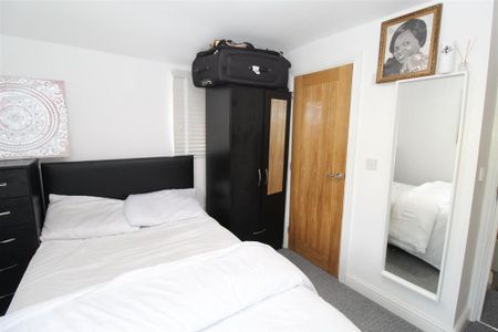 5 bedroom house to rent - Photo 3