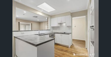 Large Family Home - Photo 5