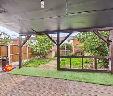 3 bedroom terraced house to rent - Photo 6