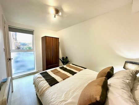 2 Bed Flat, Boston Place, NW1 - Photo 4