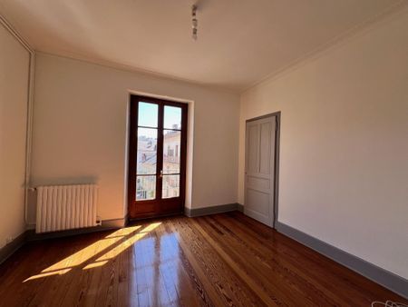 Location Appartement 2 pièces 56m² AIX LES BAINS 73100 - Photo 2