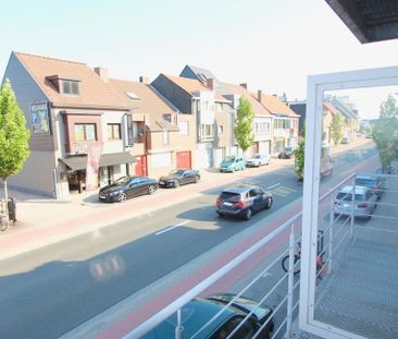 Appartement te huur in Eeklo voor € 750 met 2 slaapkamers - Photo 3