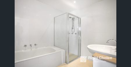 Town Centre Unit in Secure Complex - Photo 4