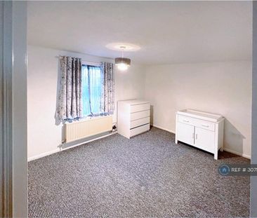 2 bedroom maisonette to rent - Photo 6