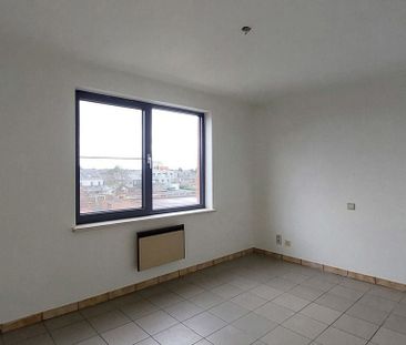 Appartement te huur in Neerpelt voor € 740 met 1 slaapkamer - Photo 2
