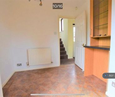 3 bedroom detached house to rent - Photo 4